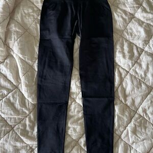 NVGTN Stylish Black Leggings